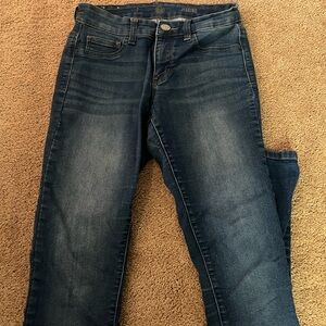 So Junior’s Jeggings